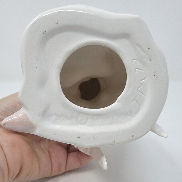 Signed Vintage Hand Painted White Christmas Angel & Horn Figurine 1972 - Picture 5 of 11